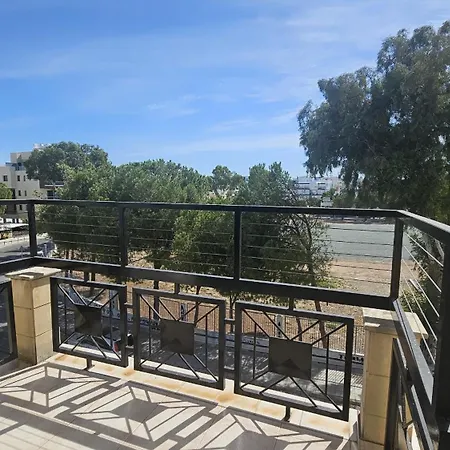 Apartment Uptown *